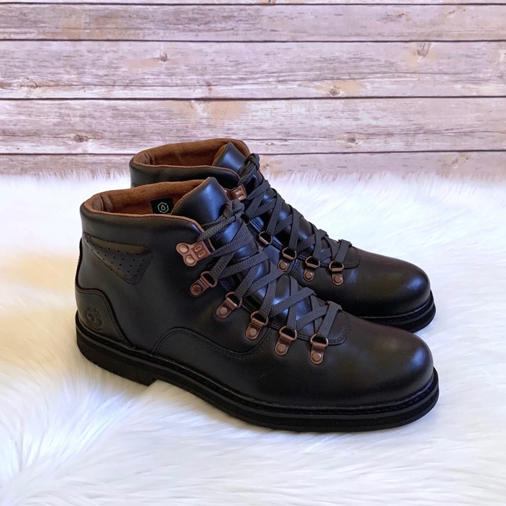 Timberland Black Chukka Boots